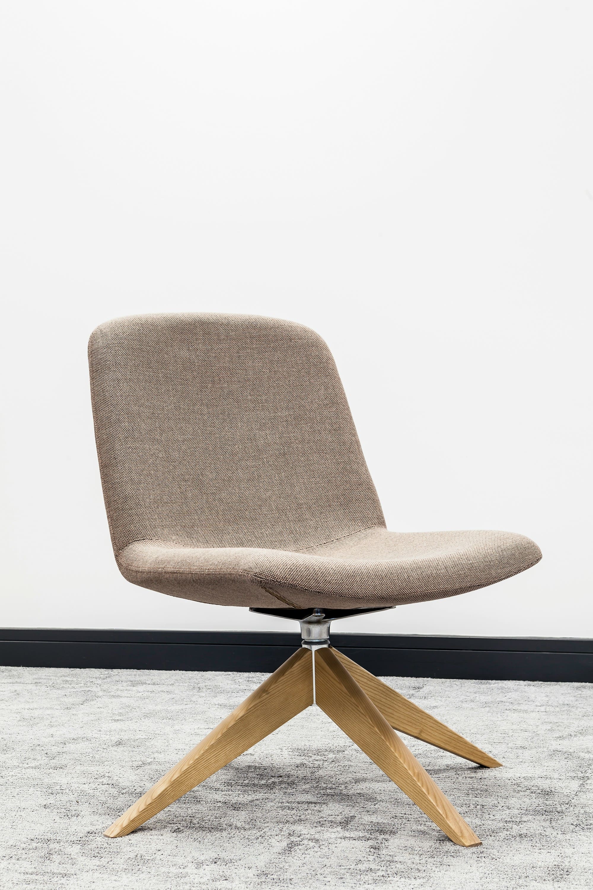 Ikonic Furnitures delivery and installation service